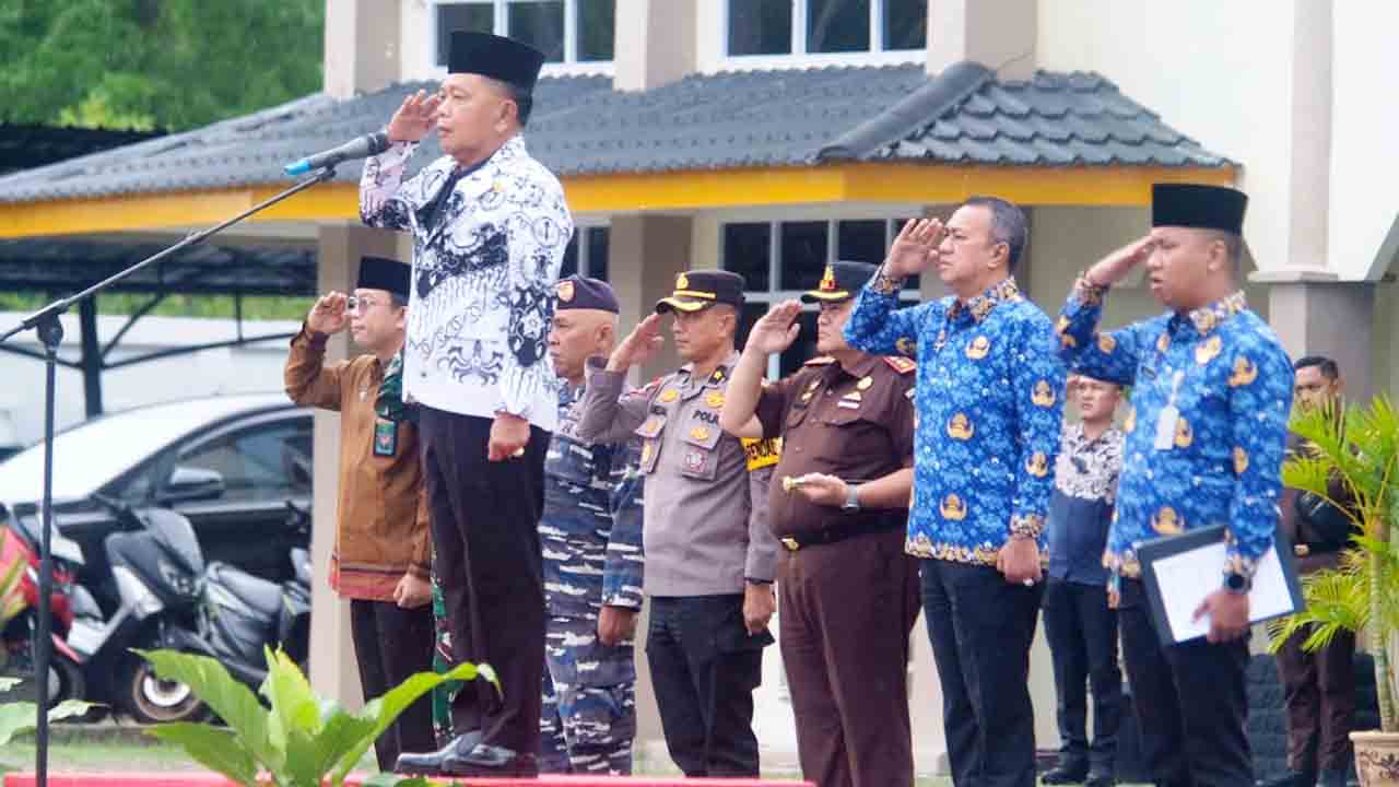 Peringatan Hari Guru Nasional di Meranti, Bupati Asmar Tegaskan Peran Strategis Pendidik