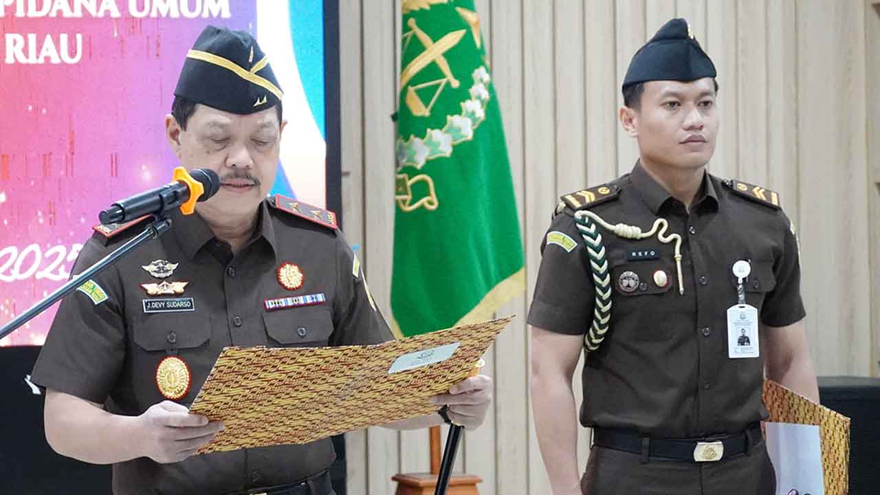 Kajati Kepri Pimpin Pelantikan Aspidum, Tegaskan Integritas dan Trikarma Adhyaksa
